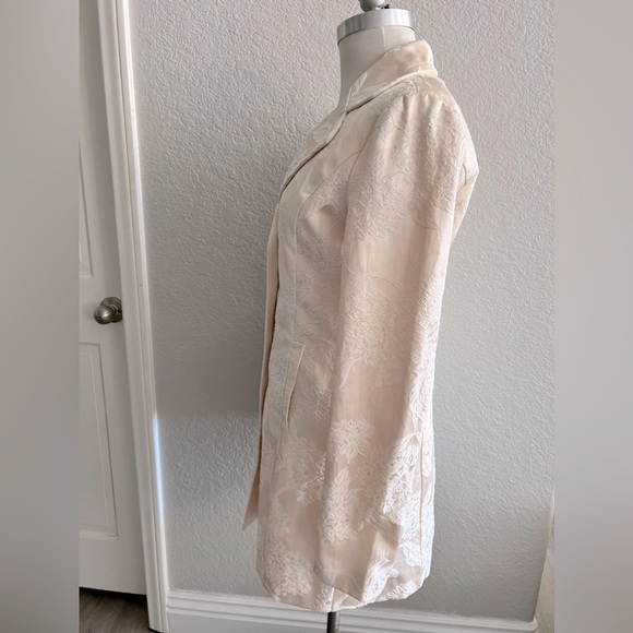Doll Geki cream / white embroidered long blazer jacket coat women’s size large - Picture 6 of 7